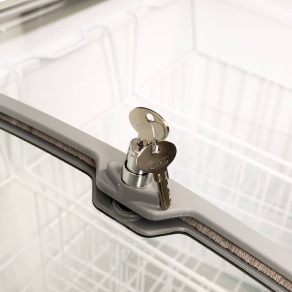 Bromic CF0400ATCG-NR Display Chest Freezer - 352L - Curved Glass Top - Image 10